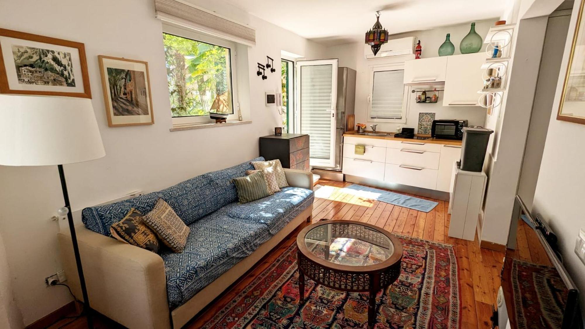 Cosy 1-bed Studio In * Rom